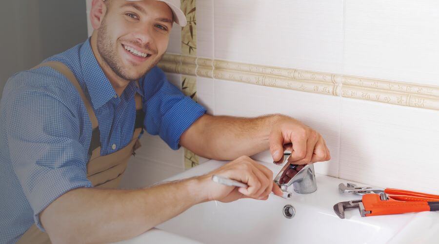 Handle or spout repair in Roseville, OH